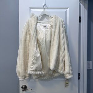 Vintage Gallery Hooded Fur Zip Up Coat